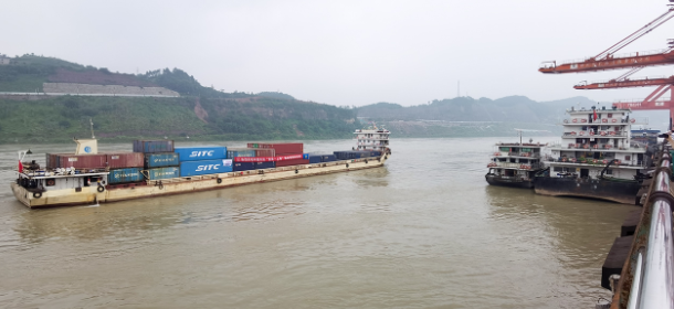 四川宜宾到上海集装箱水运班汽船运